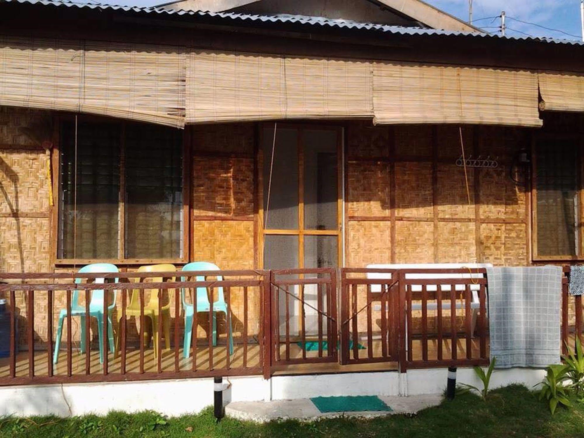 Cronin Residence Resort Oslob Exterior foto